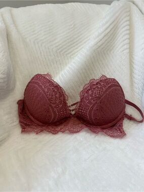 LaSENZA Beyond Sexy Lace Push-Up Bra in Dusty Rose 32C